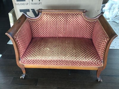 settee before-1