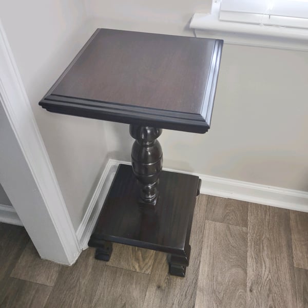 antique restoration: side table after