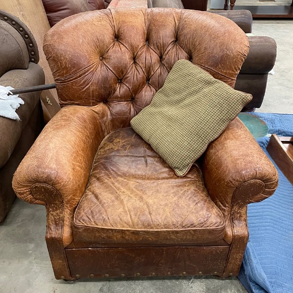 leather vinyl repair restoration: leather armchair before